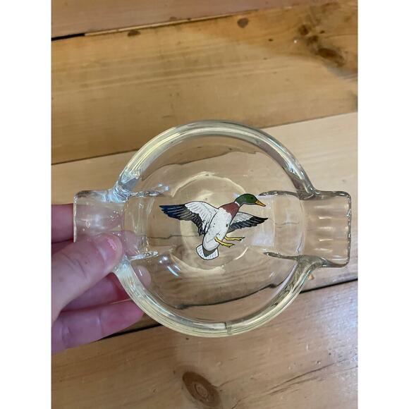 Vintage Mallard Duck in Flight Glass Ashtray. Hunting Cabin. Man Cave - Picture 1 of 4